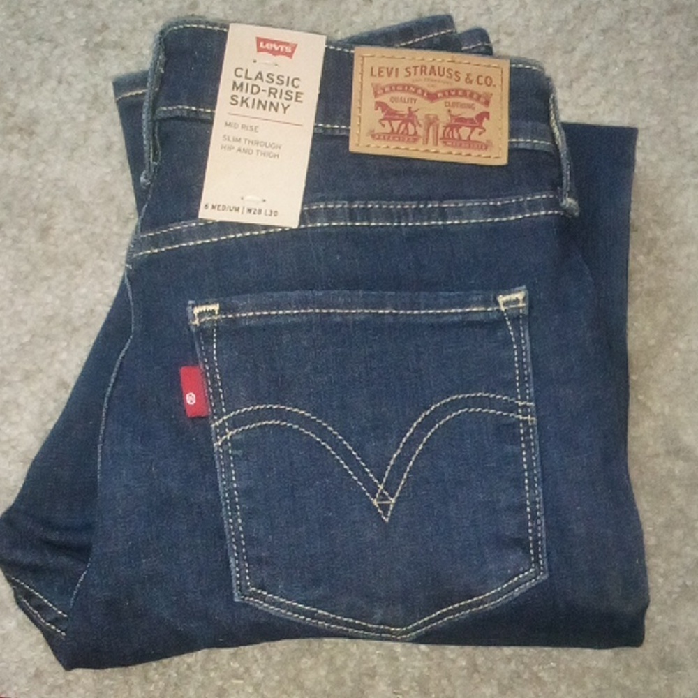 Levi's